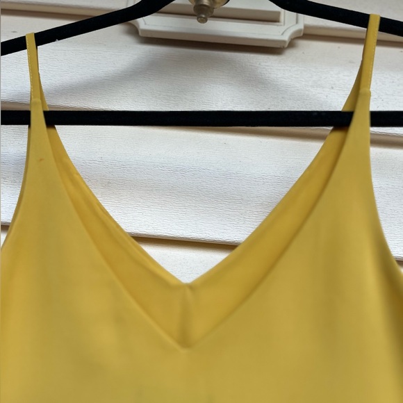 Topshop mustard thin strap front/back V-neck, lined top, side slits, size 2 - Picture 3 of 9
